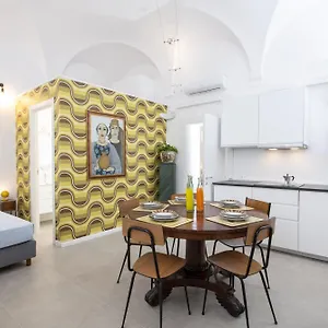  Apartment Banchi - Castel Sant'angelo Italy